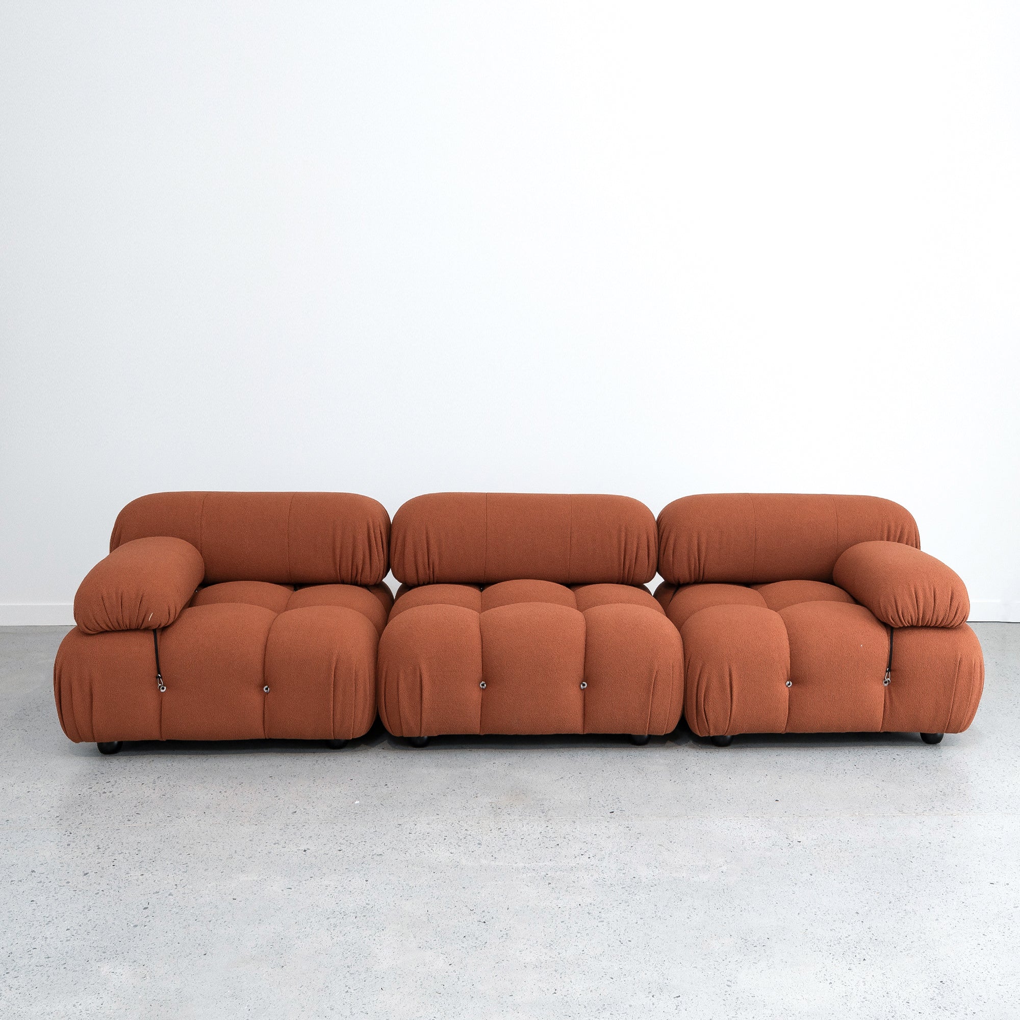 The Camo Replica in Rust Boucle