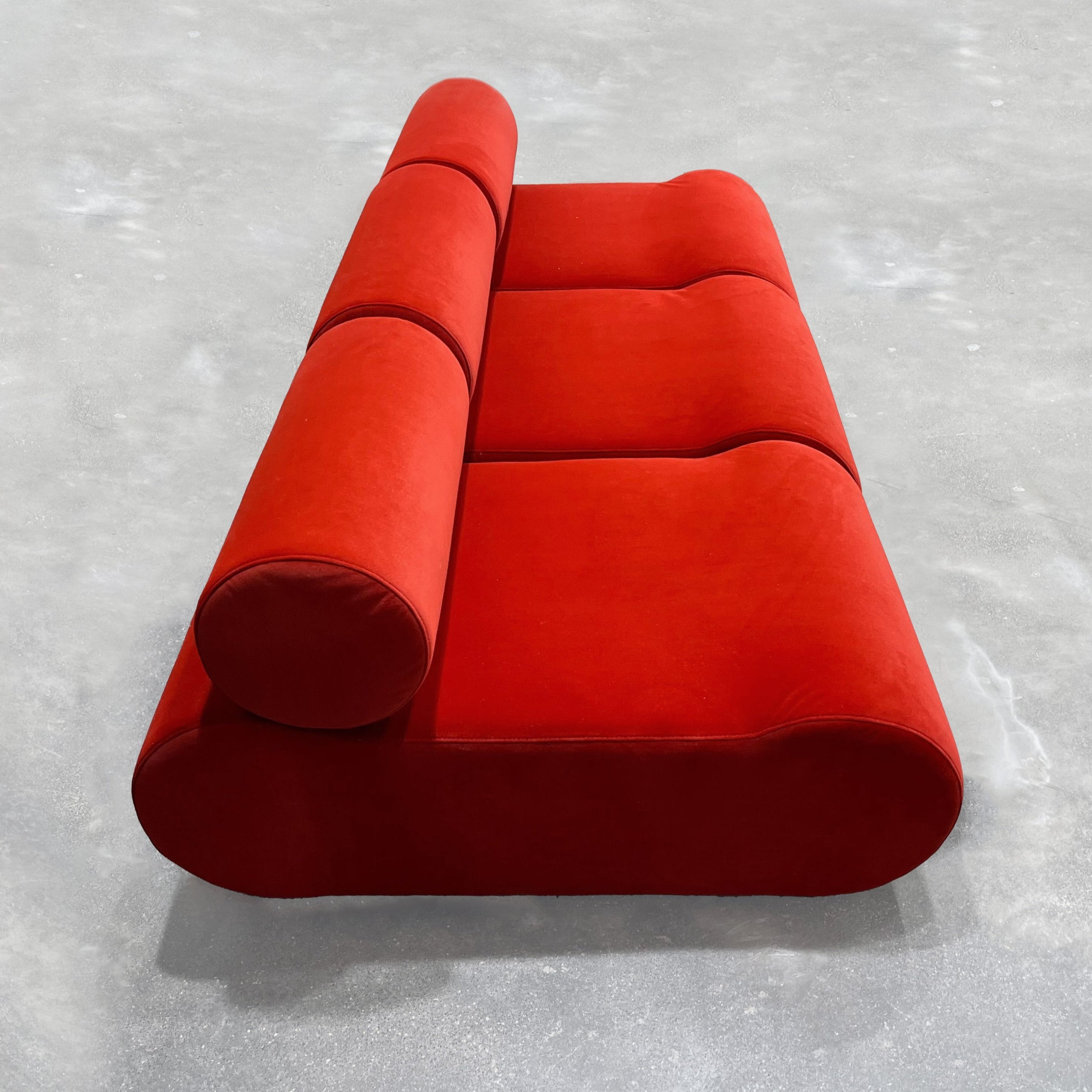 Klaus Replica in Red Velvet