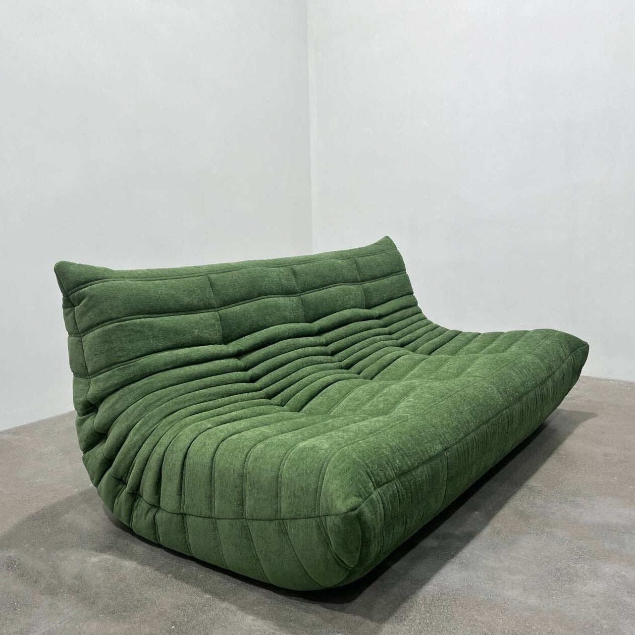 Cocoon Sofa in Green Chenille2
