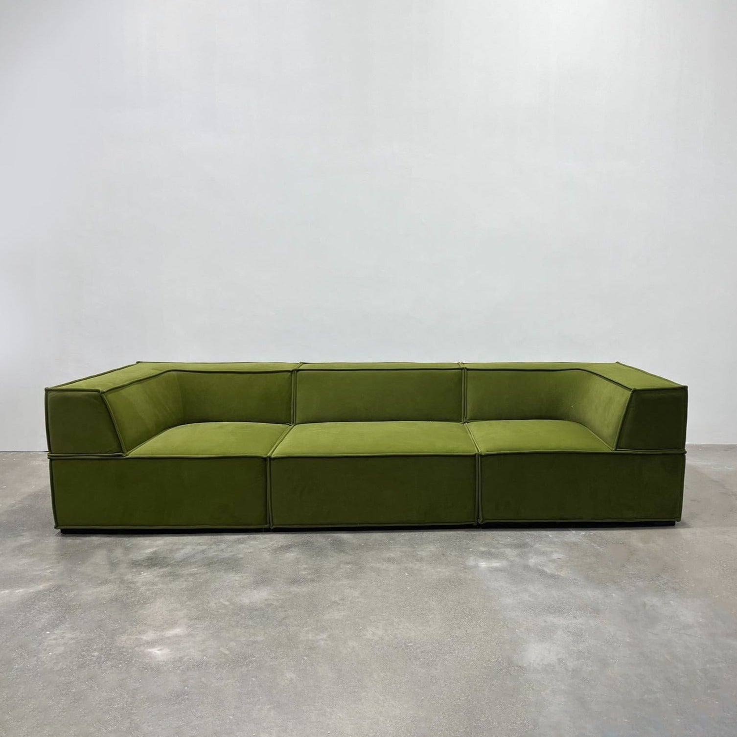 Piazza Sofa Replica in Moss Green Velvet