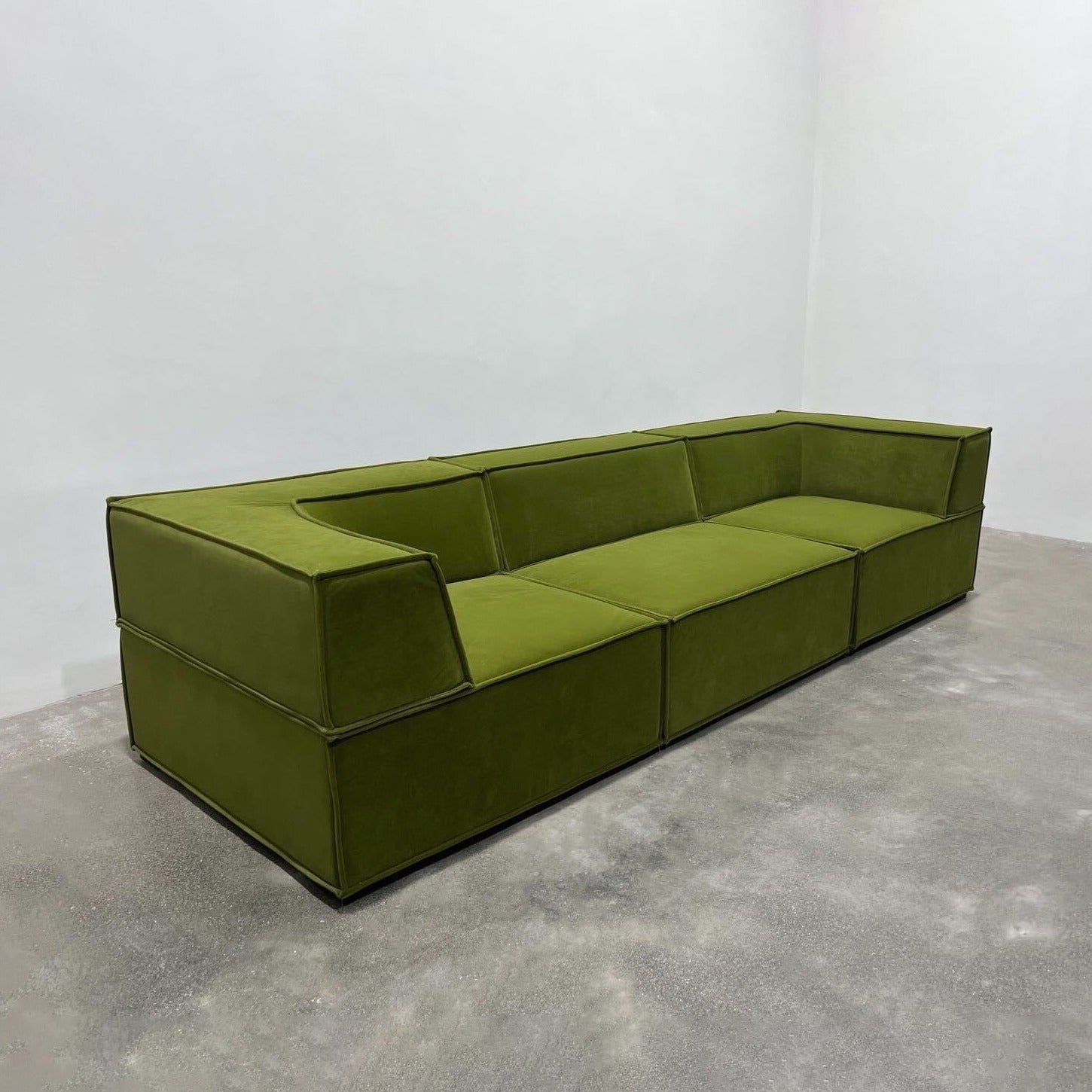 Piazza Sofa Replica in Moss Green Velvet