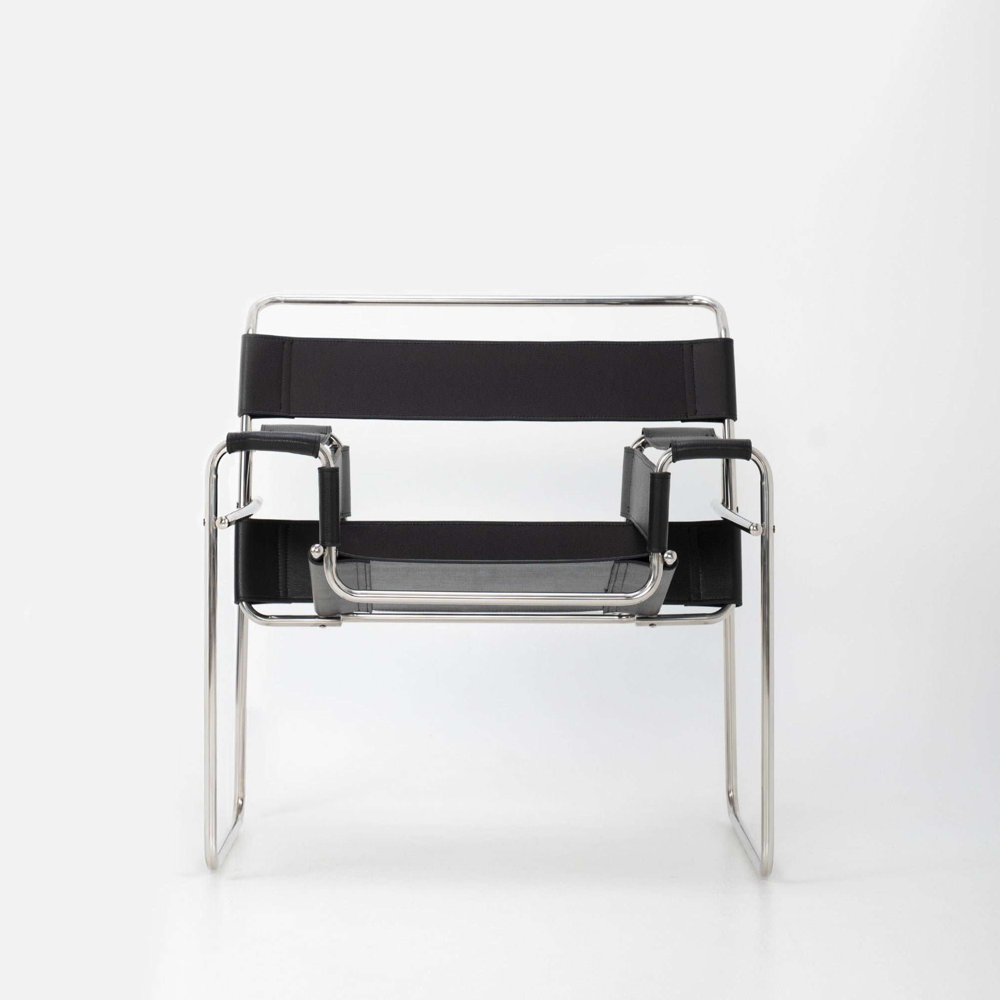 Breuer Chair in Black Italian Leather - Replica