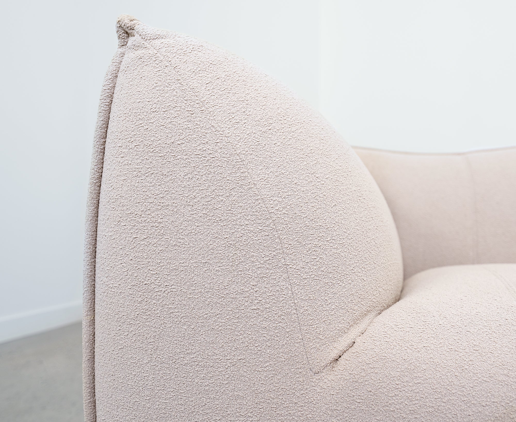 Zeppelin Sofa Replica in Sand Boucle