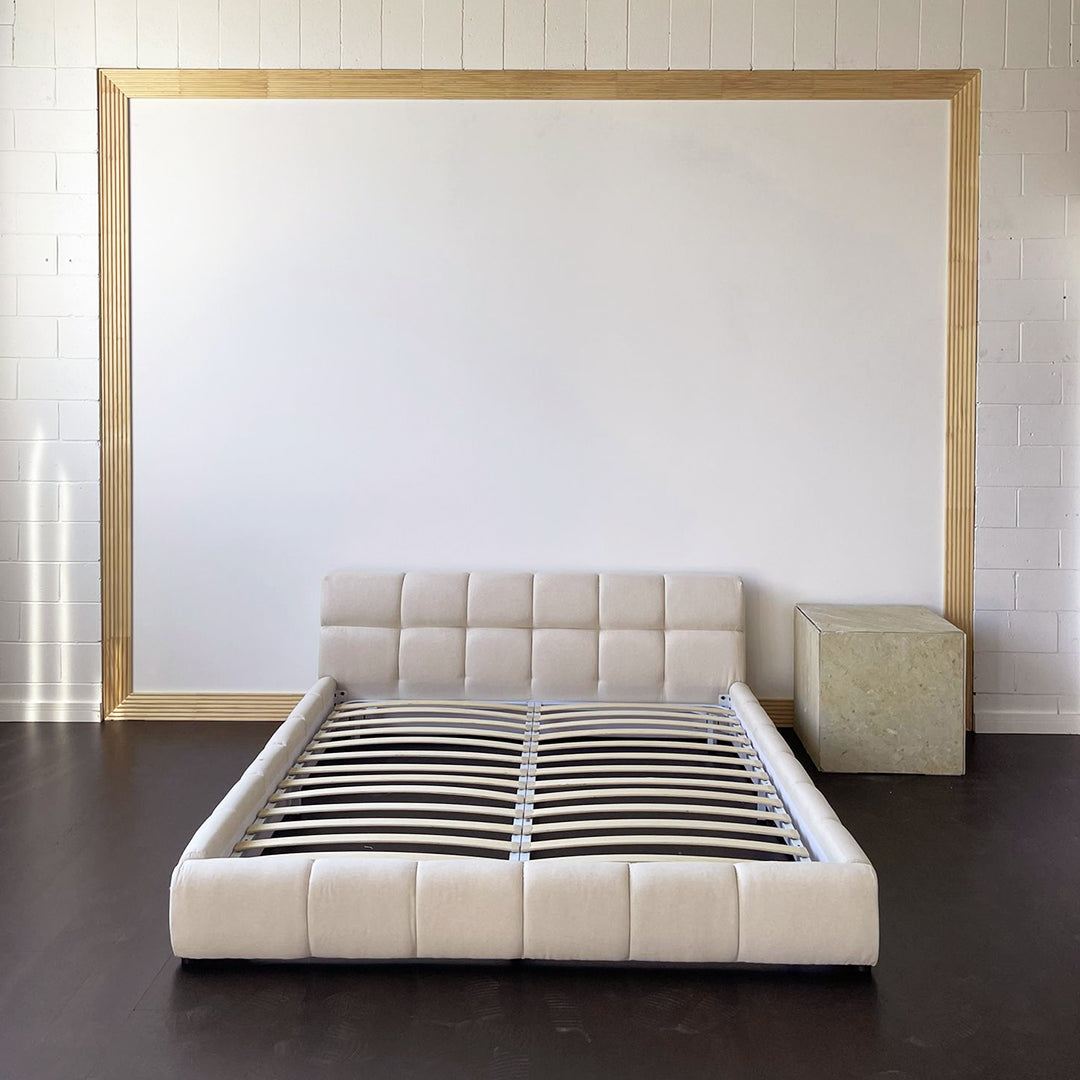 Tufti bed