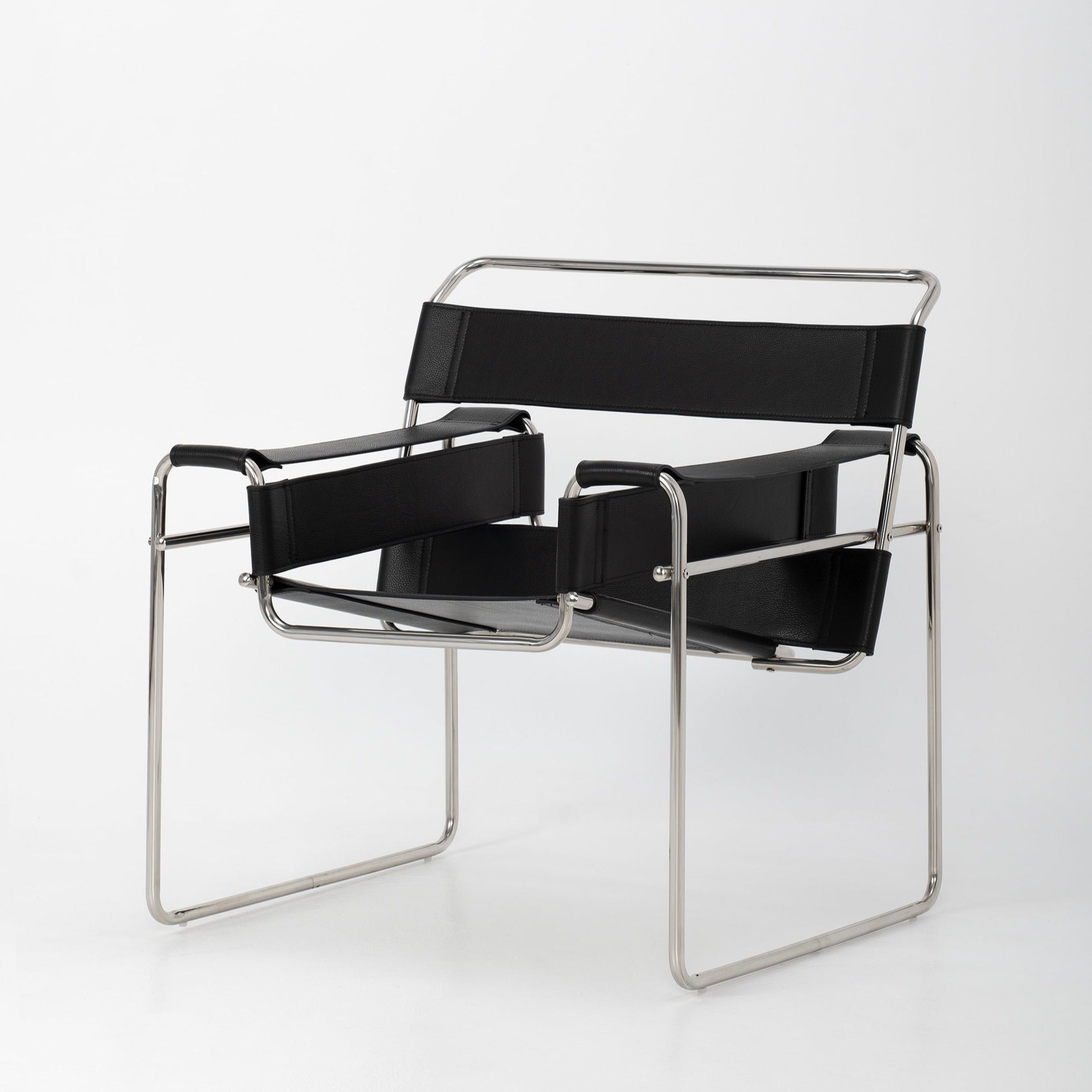 Breuer Chair in Black Italian Leather - Replica