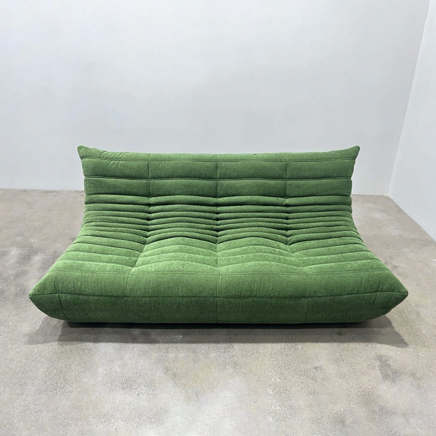 Cocoon Sofa in Green Chenille2